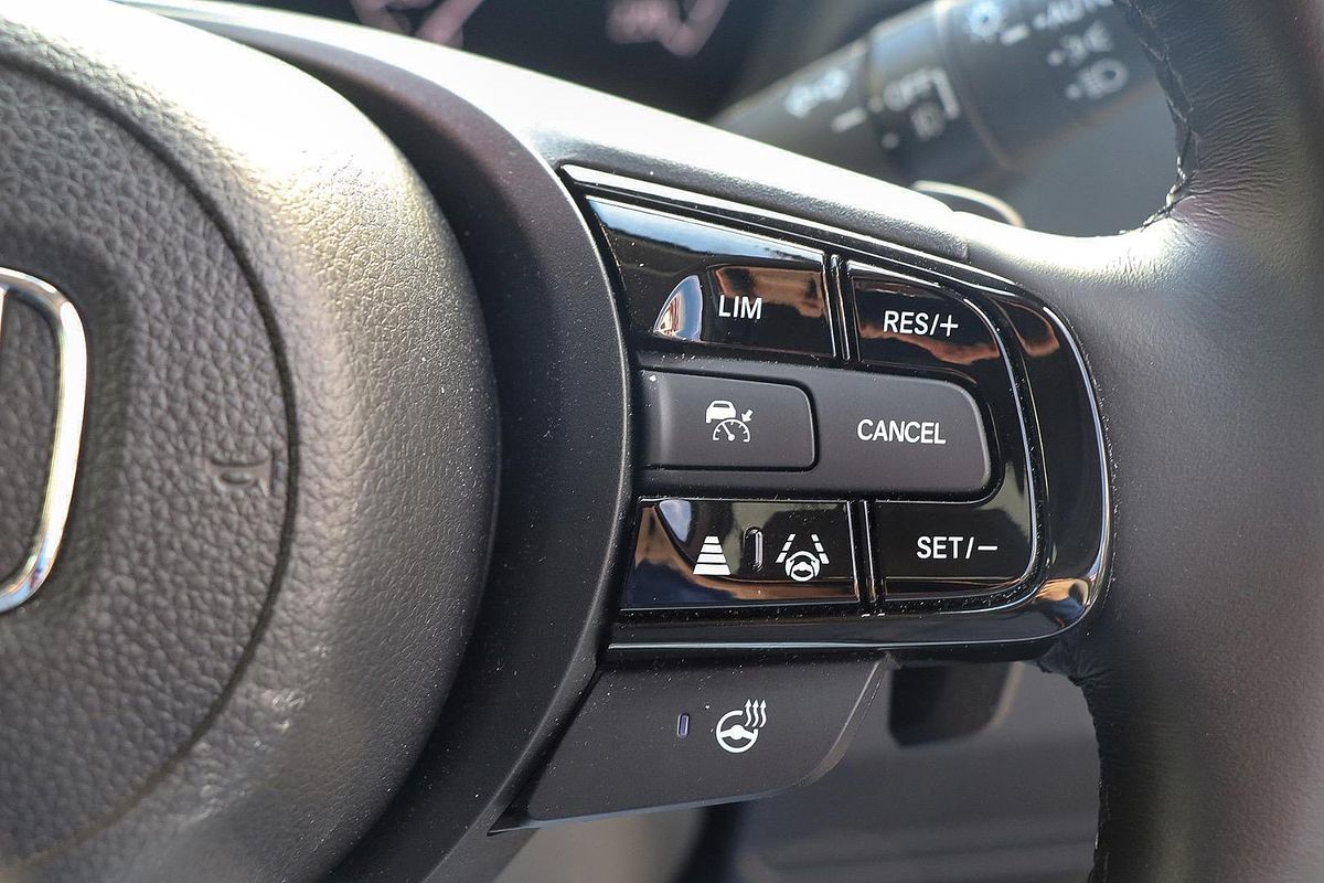 2023 Honda HR-V e:HEV L