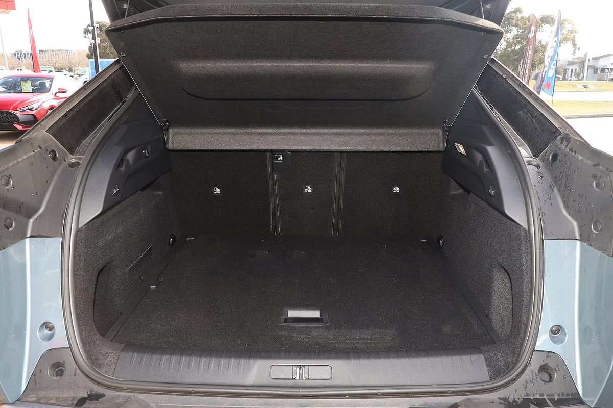 2024 Peugeot 3008 GT Premium Hybrid P64