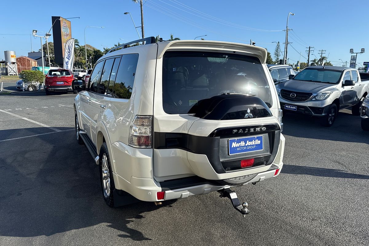 2019 Mitsubishi Pajero GLS NX