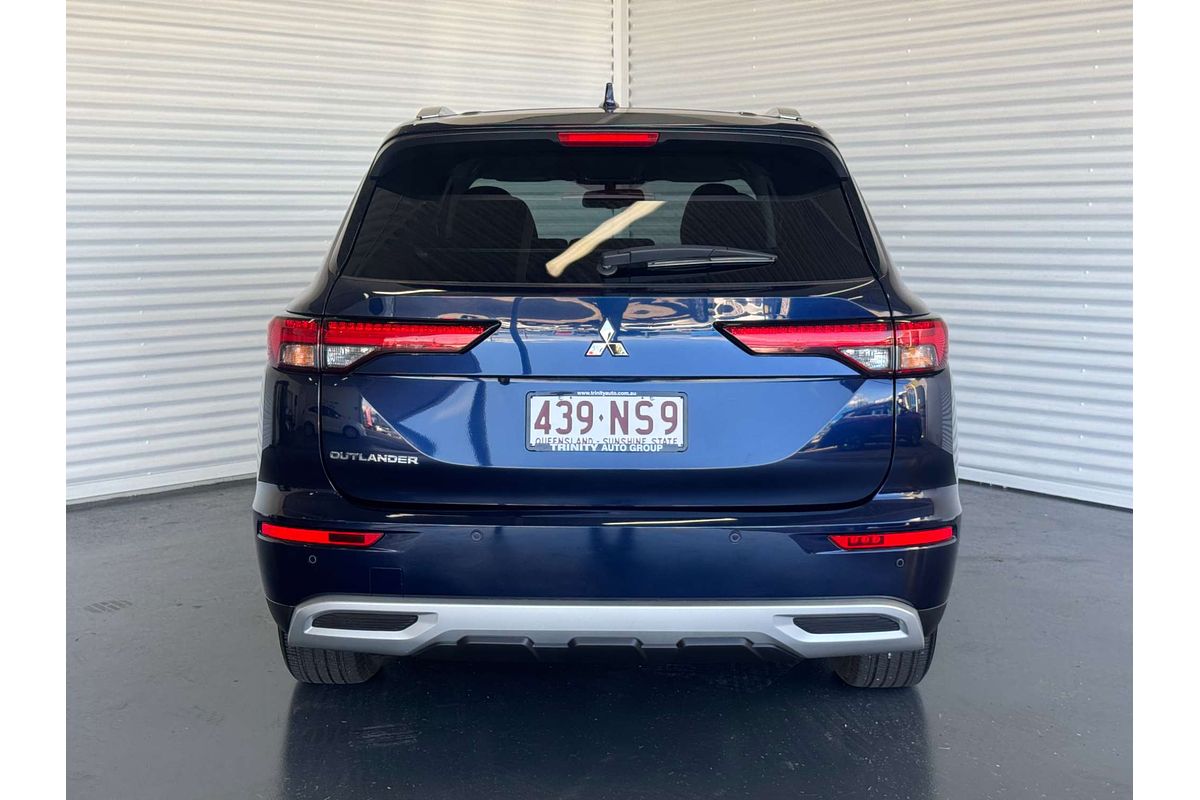 2024 Mitsubishi Outlander LS ZM