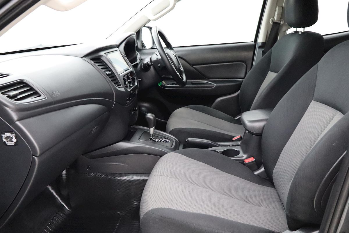 2022 Mitsubishi Triton GLX MR Rear Wheel Drive