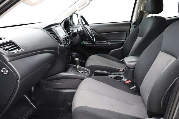 2022 Mitsubishi Triton GLX MR Rear Wheel Drive