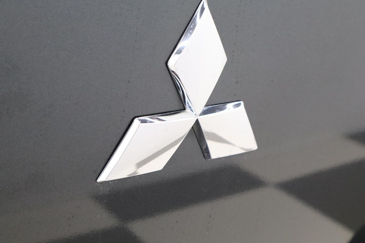 2022 Mitsubishi Triton GLX MR Rear Wheel Drive