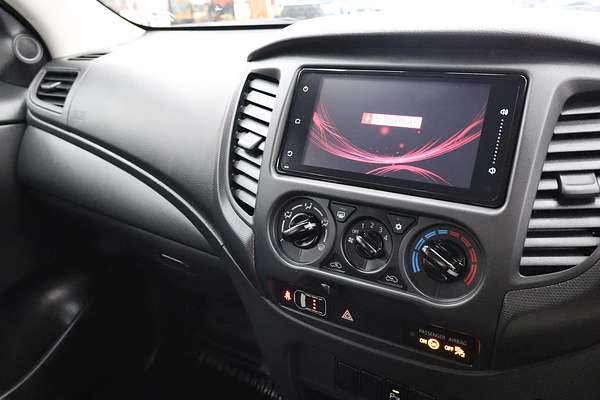 2022 Mitsubishi Triton GLX MR Rear Wheel Drive