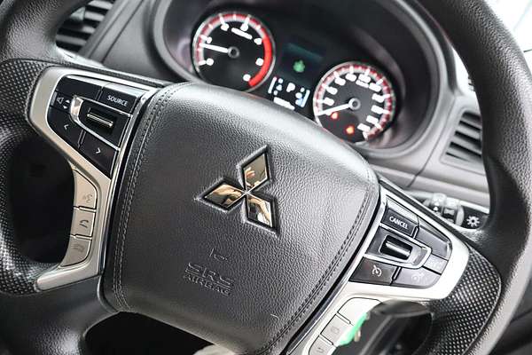 2022 Mitsubishi Triton GLX MR Rear Wheel Drive