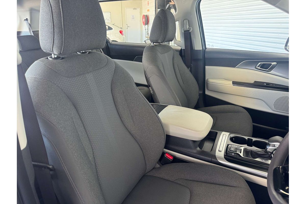 2023 Kia Carnival S KA4