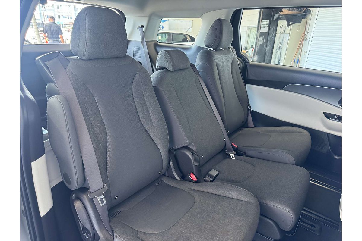 2023 Kia Carnival S KA4