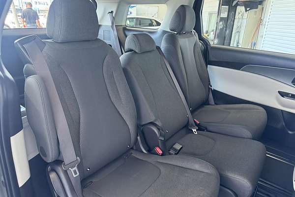 2023 Kia Carnival S KA4