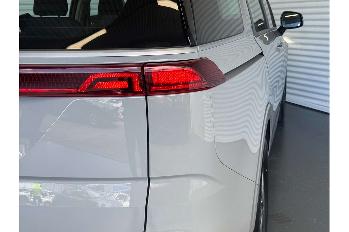 2023 Kia Carnival S KA4