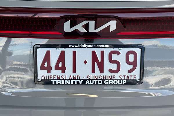2023 Kia Carnival S KA4