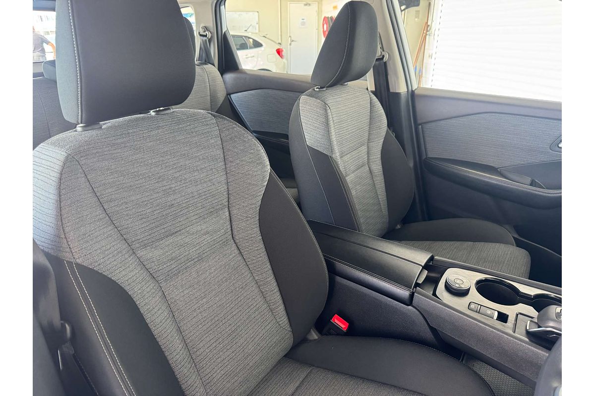 2023 Nissan X-TRAIL ST T33