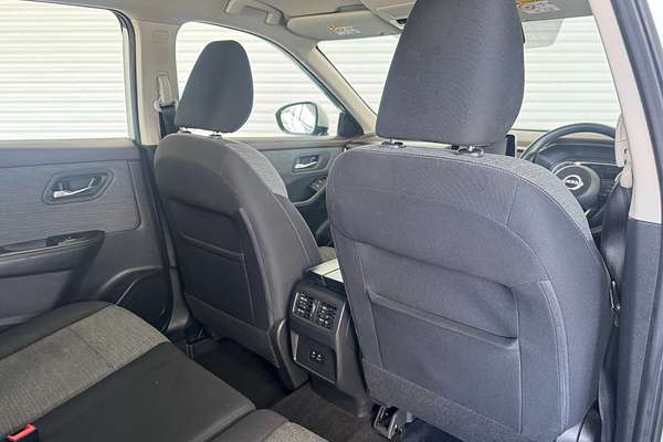 2023 Nissan X-TRAIL ST T33