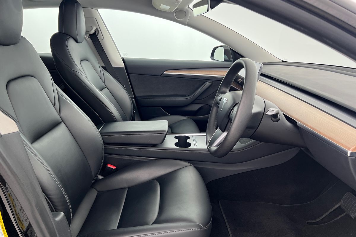 2022 Tesla Model 3 Rear-Wheel Drive