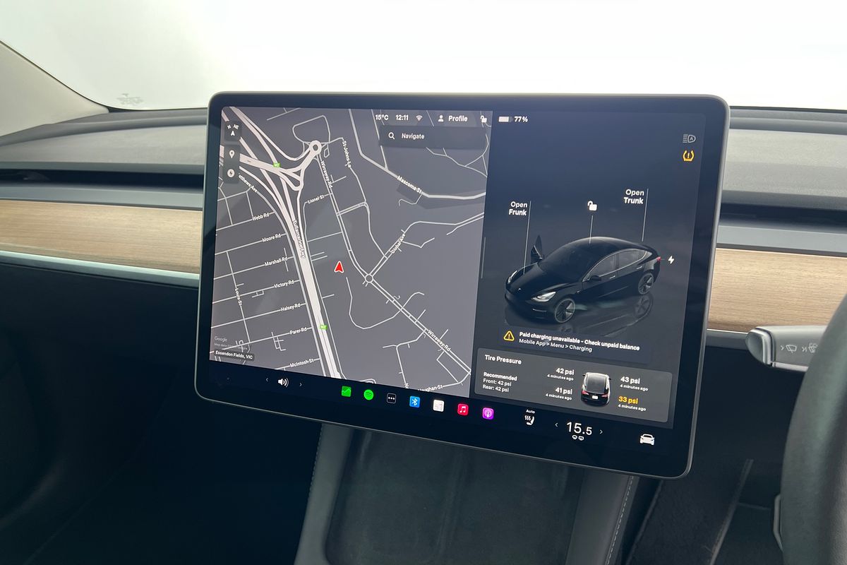 2022 Tesla Model 3 Rear-Wheel Drive