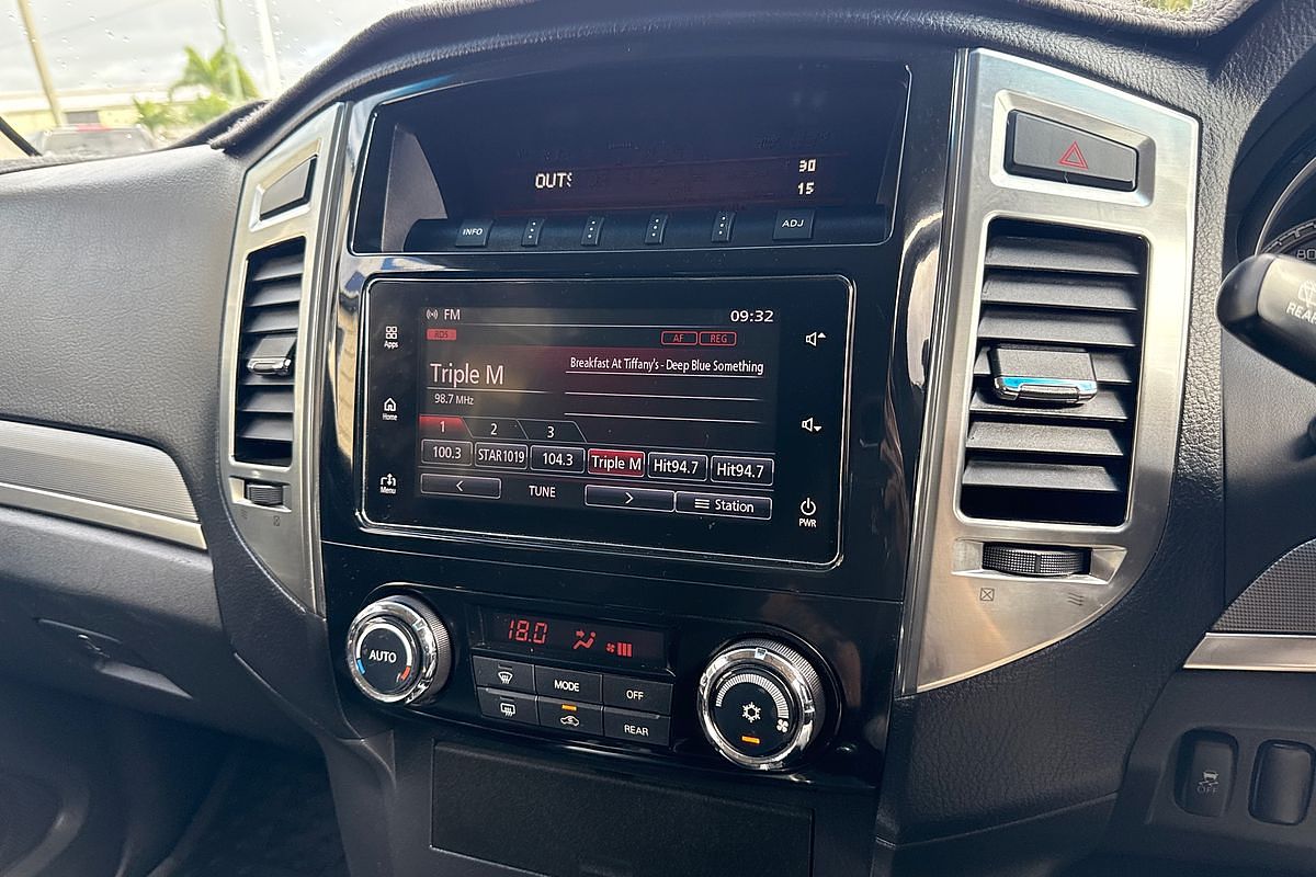 2017 Mitsubishi Pajero GLX NX
