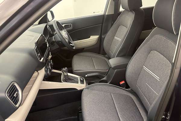 2025 Hyundai Venue Elite QX.V5