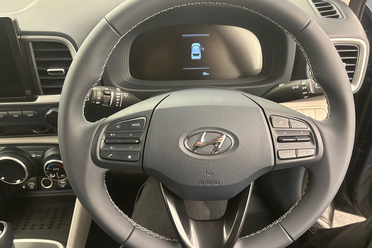 2025 Hyundai Venue Elite QX.V5