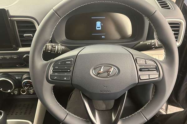 2025 Hyundai Venue Elite QX.V5