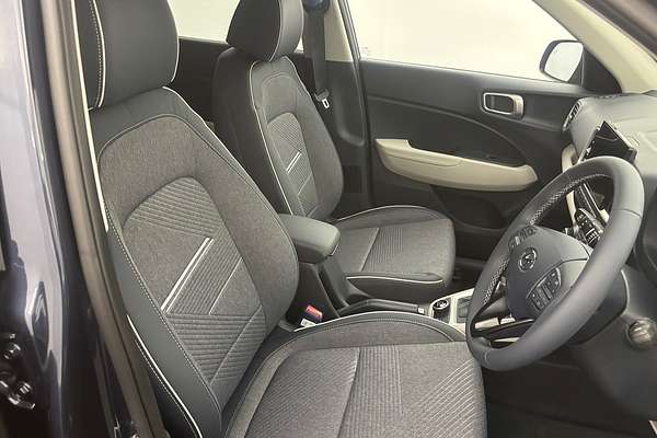 2025 Hyundai Venue Elite QX.V5