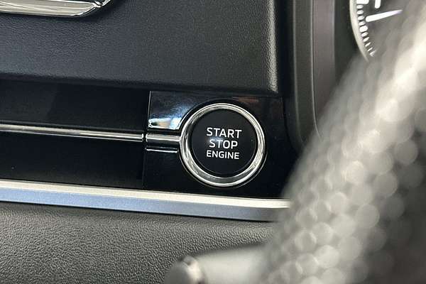 2022 Mitsubishi Outlander ES ZM