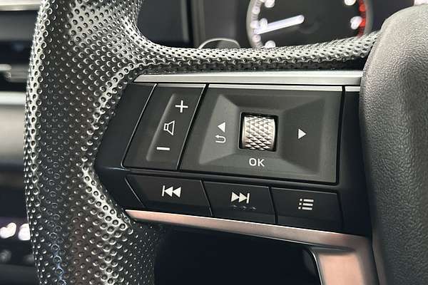 2022 Mitsubishi Outlander ES ZM