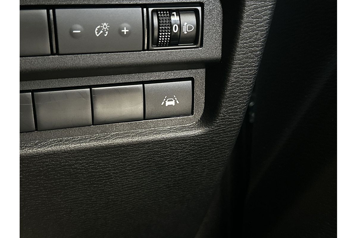 2022 Mitsubishi Outlander ES ZM