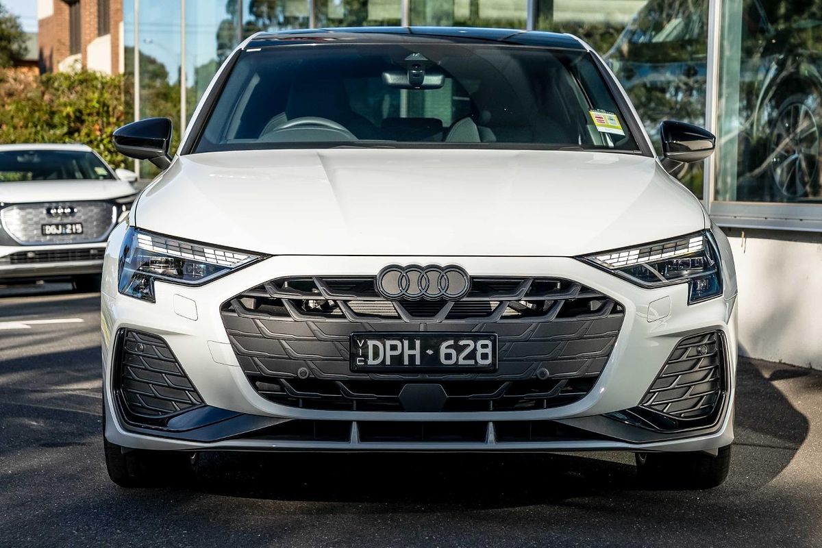 2025 Audi A3 35 TFSI S line GY