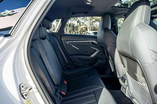 2025 Audi A3 35 TFSI S line GY