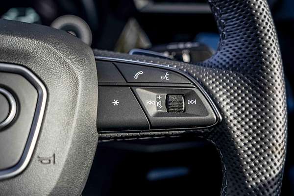 2025 Audi A3 35 TFSI S line GY