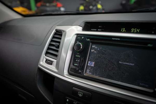 2012 Toyota Hilux SR5 KUN26R 4X4