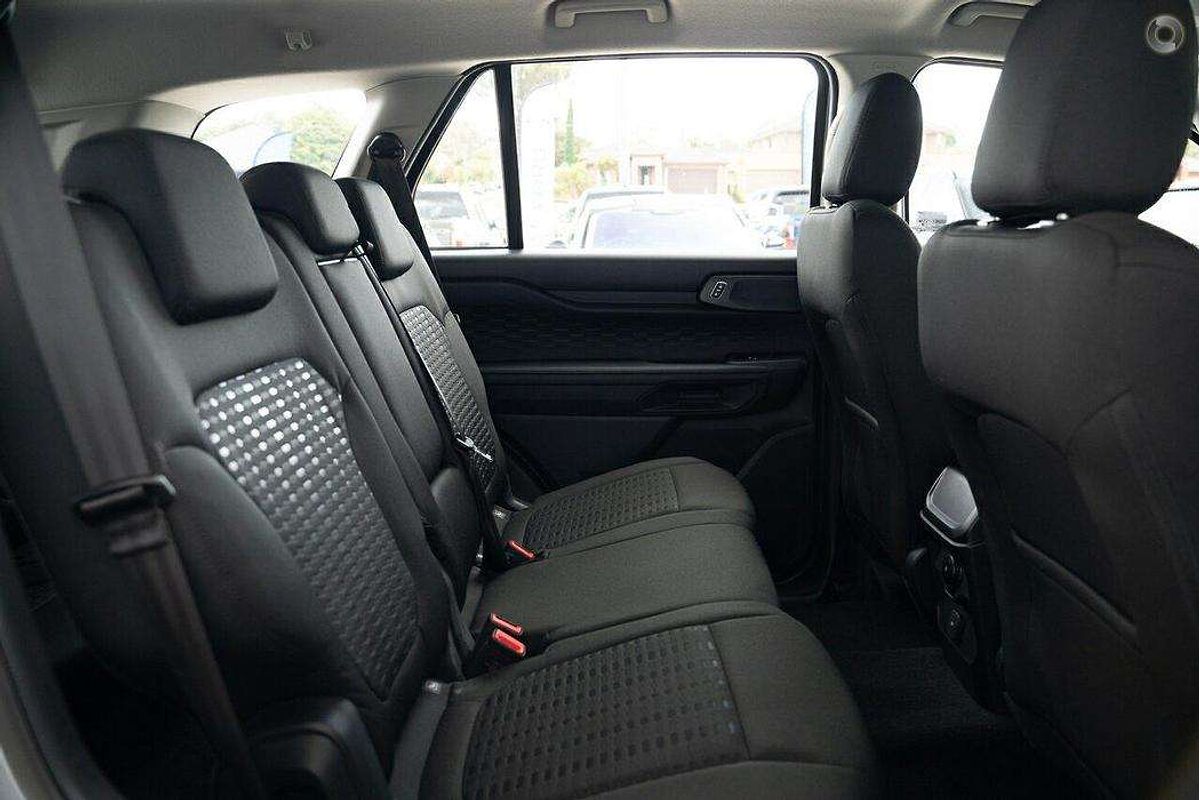 2024 Ford Everest Ambiente 2.0L