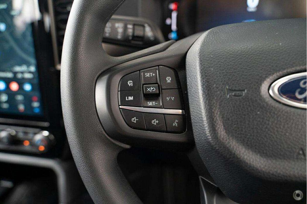 2024 Ford Everest Ambiente 2.0L