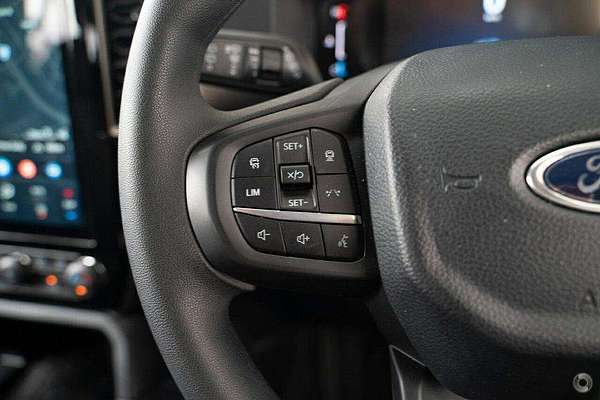 2024 Ford Everest Ambiente 2.0L