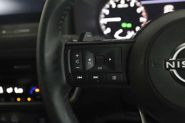 2024 Nissan X-TRAIL ST-L T33