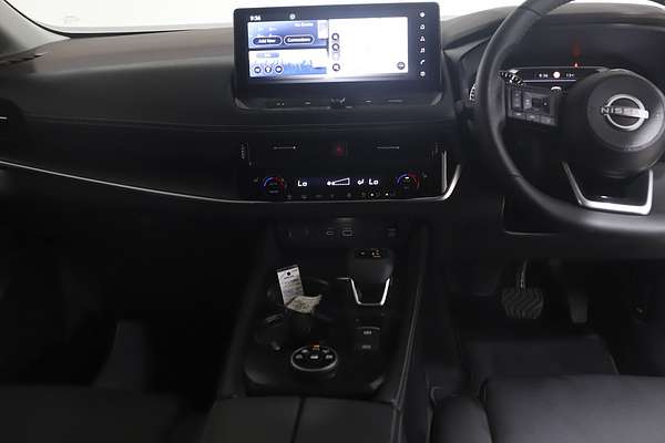 2024 Nissan X-TRAIL ST-L T33