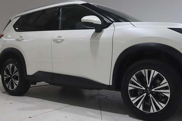 2024 Nissan X-TRAIL ST-L T33