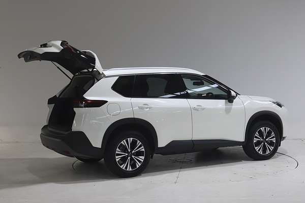 2024 Nissan X-TRAIL ST-L T33