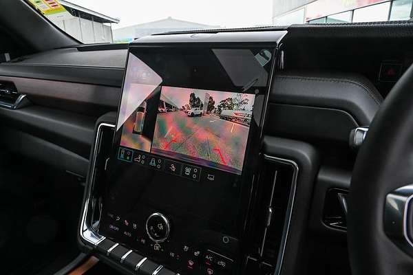 2025 GMC Yukon Denali T1