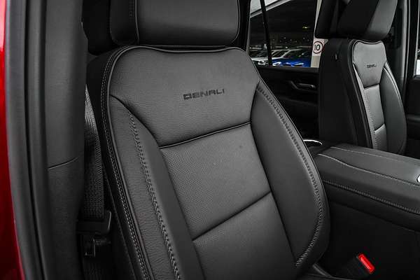 2025 GMC Yukon Denali T1