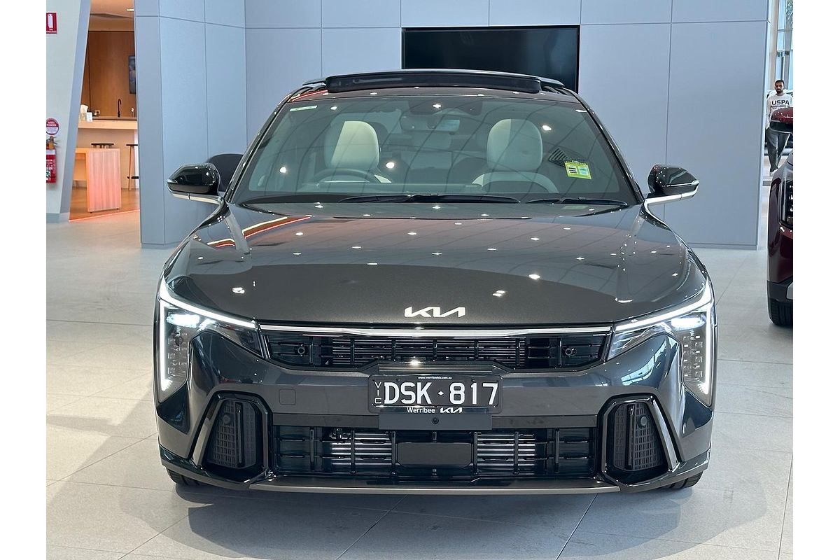 2025 Kia K4 GT-Line CL4m