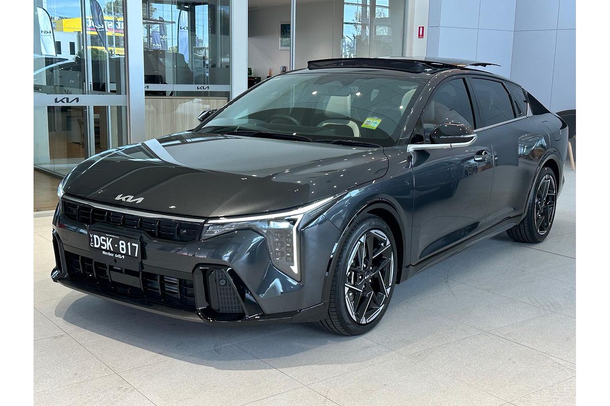 2025 Kia K4 GT-Line CL4m