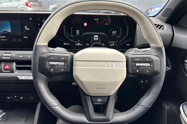 2025 Kia K4 GT-Line CL4m