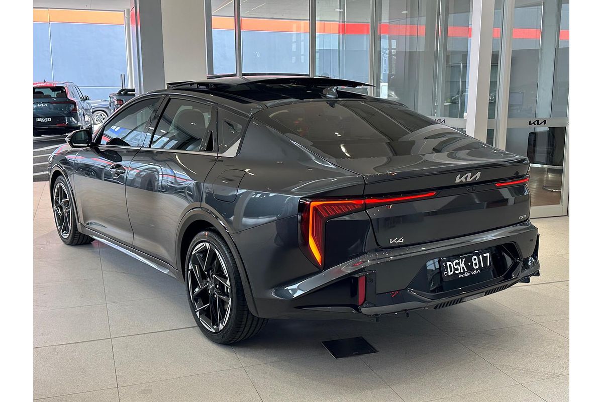 2025 Kia K4 GT-Line CL4m