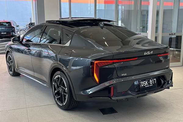 2025 Kia K4 GT-Line CL4m