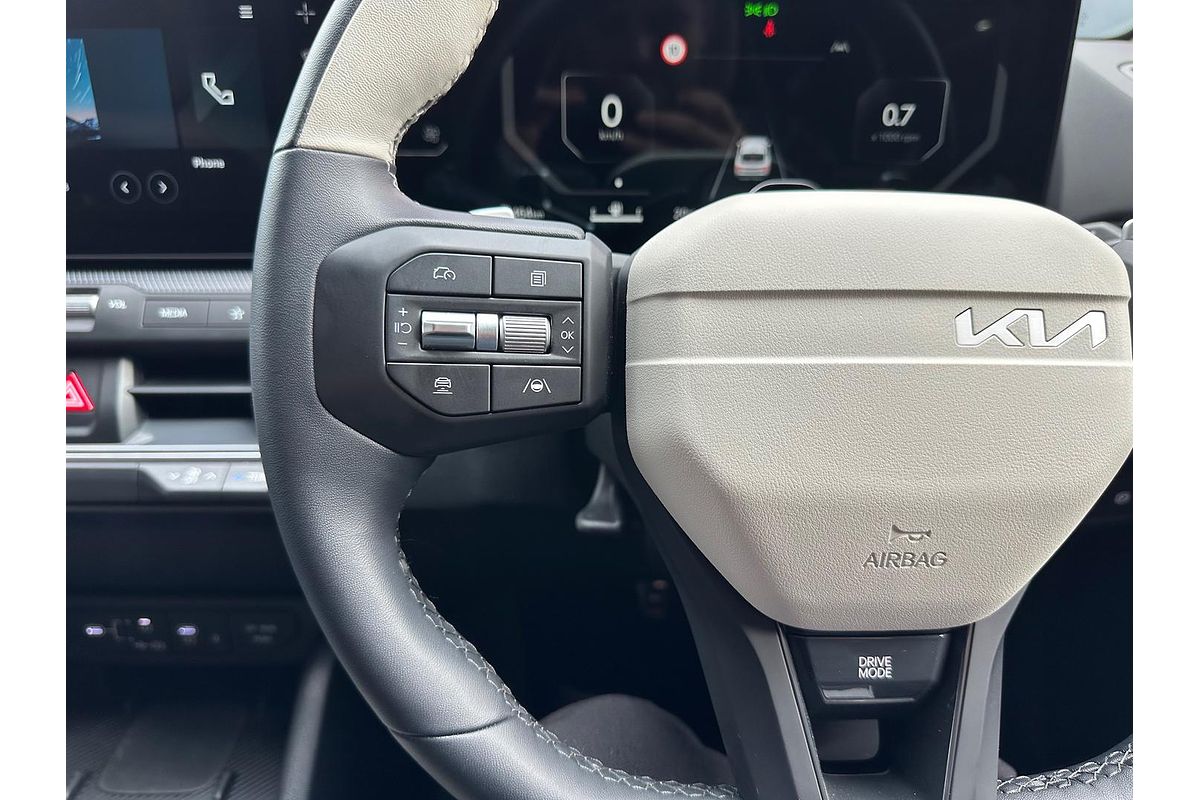 2025 Kia K4 GT-Line CL4m