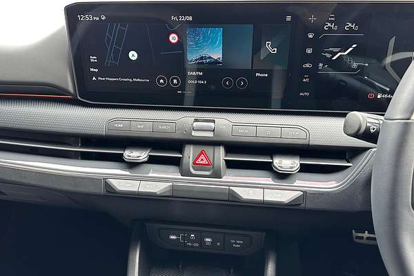 2025 Kia K4 GT-Line CL4m