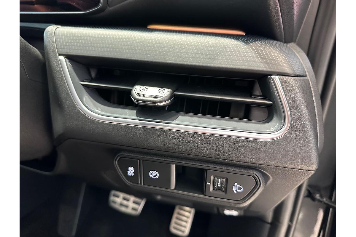 2025 Kia K4 GT-Line CL4m