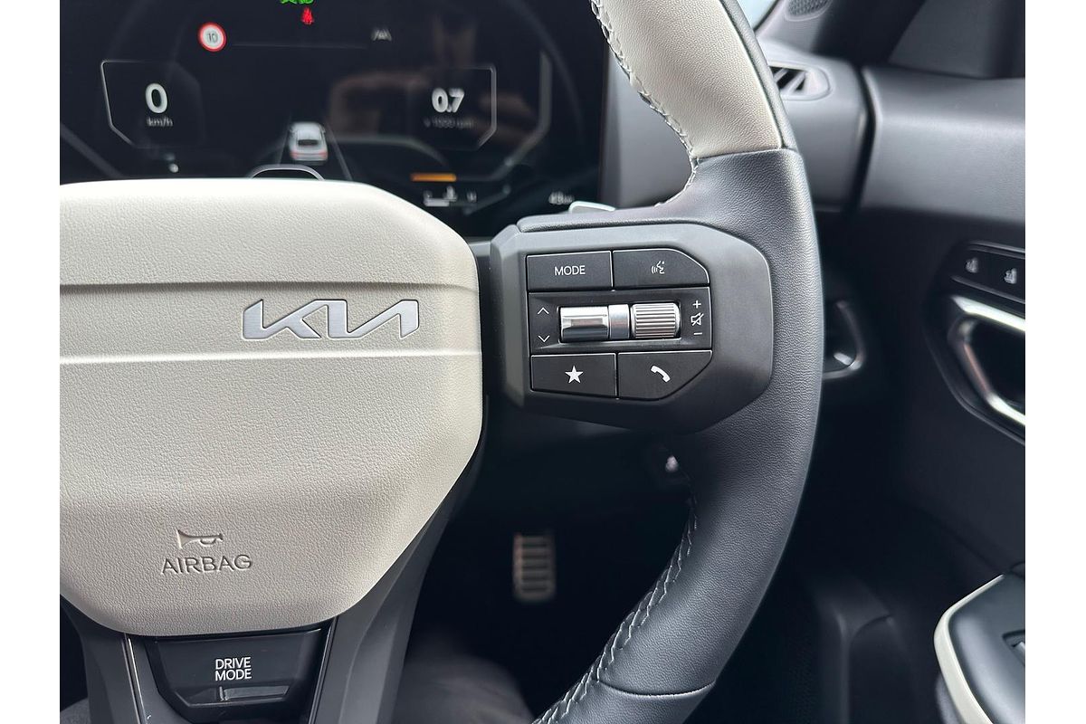 2025 Kia K4 GT-Line CL4m