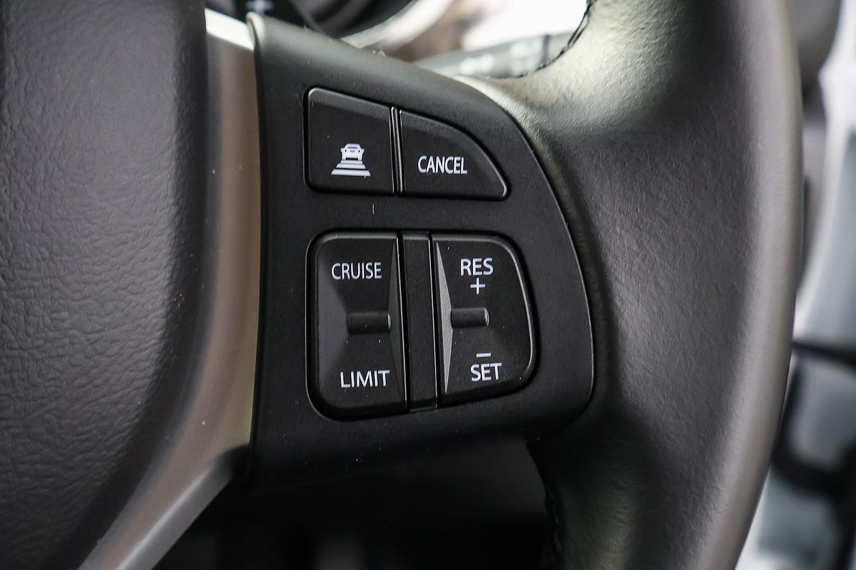 2024 Suzuki Vitara Turbo Shadow LY Series II