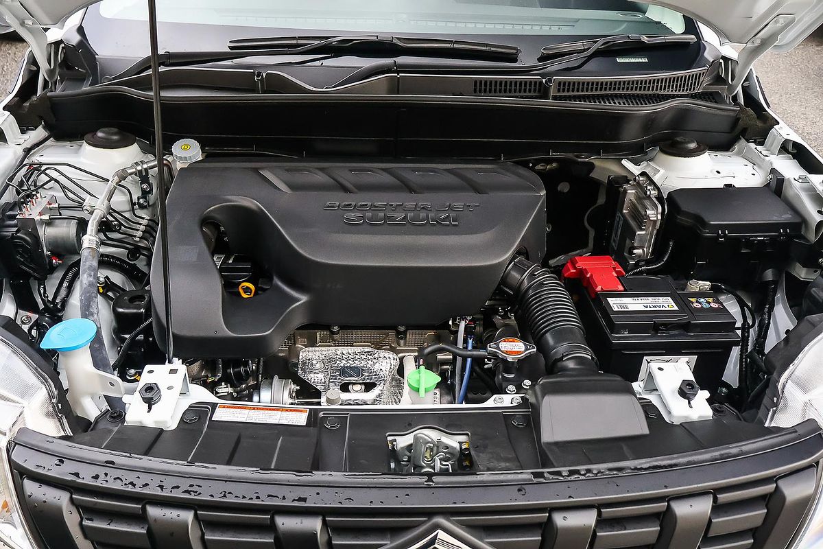 2024 Suzuki Vitara Turbo Shadow LY Series II